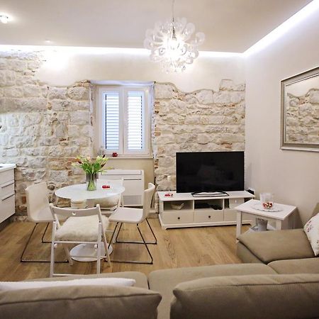 Apartment White Stone - Diocletian Palace Split Dış mekan fotoğraf